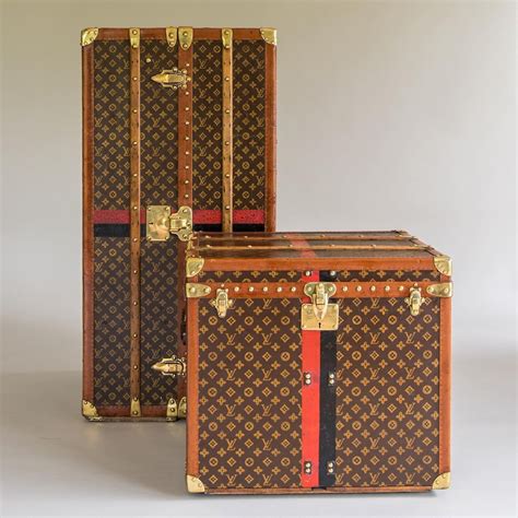 louis vuitton trunk owner identification